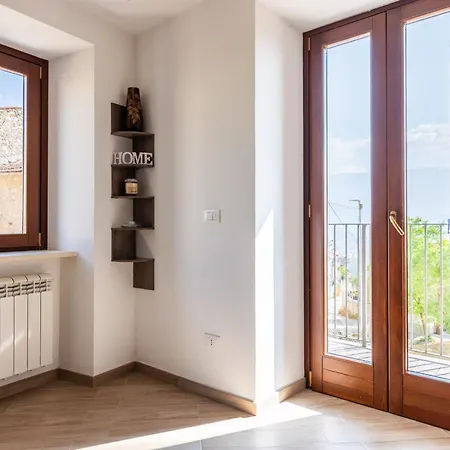 Holiday home Casa Belvedere Poggio Picenze