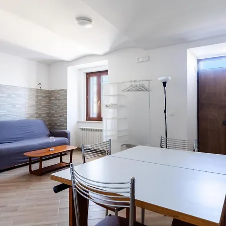 Holiday home Casa Belvedere Poggio Picenze